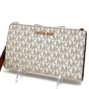 Michael Kors Double Zip Wallet Wristlet Vanilla/Brown Leather (NWT)